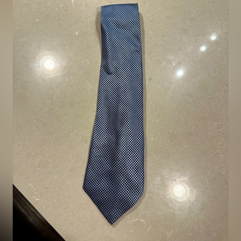 Calvin Klein Men’s Tie - Picture 1 of 3